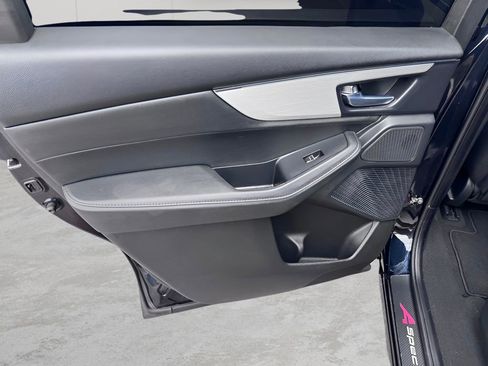 Used 2025 Acura MDX FWD image 12