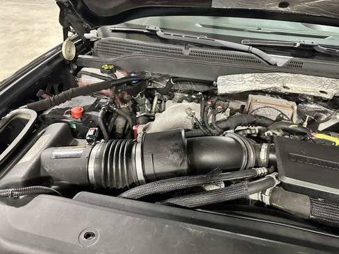 Used 2018 Chevrolet Silverado 3500 High Country image 40