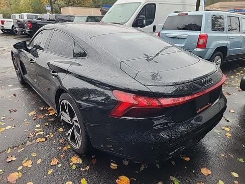 Used 2022 Audi e-tron GT Premium Plus w/ Performance Package image 5