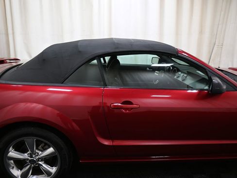Used 2007 Ford Mustang GT Premium image 36