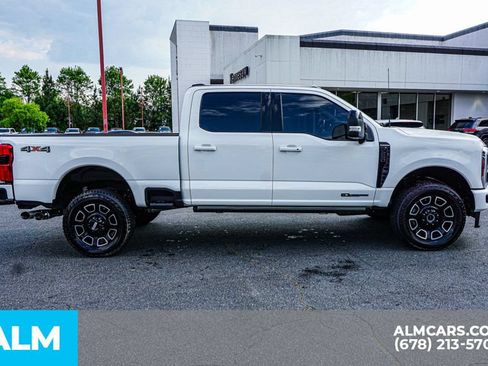 Used 2025 Ford F250 Platinum AWD/4WD image 8