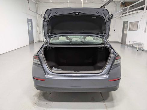 Used 2024 Honda Accord EX image 39