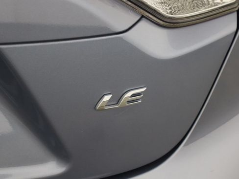 Used 2024 Toyota Corolla LE FWD image 37