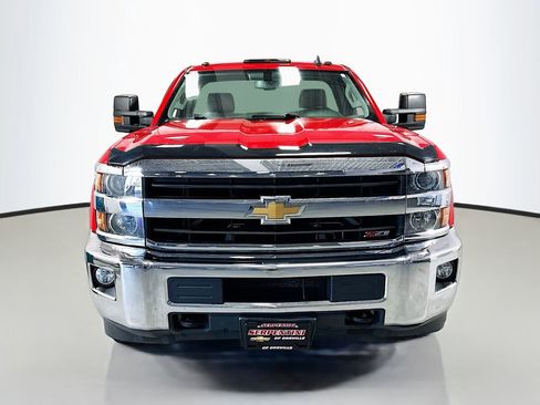 Used 2018 Chevrolet Silverado 2500 LT w/ LT Convenience Package AWD/4WD image 4