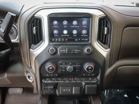 Used 2019 Chevrolet Silverado 1500 LTZ w/ LTZ Plus Package AWD/4WD image 18