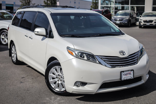Used 2016 Toyota Sienna Limited Premium FWD image 5