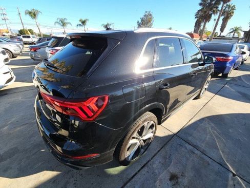 Used 2021 Audi Q3 2.0T Premium Plus w/ Premium Plus Package image 3