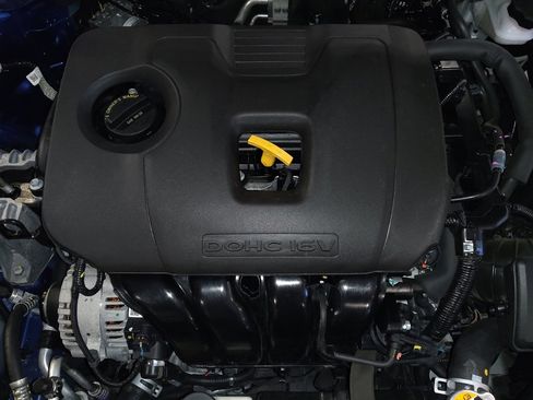 Used 2024 Kia Forte LXS w/ LXS Technology Package image 30