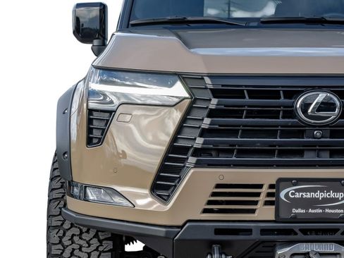 Used 2025 Lexus GX 550 image 49