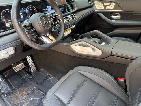 New 2026 Mercedes-Benz GLE 53 AMG 4MATIC image 9