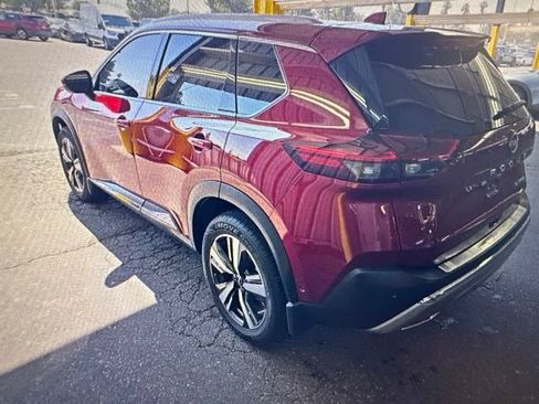 Used 2023 Nissan Rogue Platinum w/ Platinum Premium Package FWD image 10