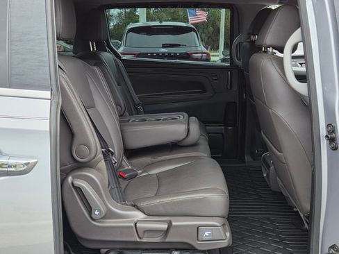 Used 2022 Honda Odyssey EX-L image 16