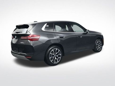 New 2026 BMW X3 xDrive30 w/ Premium Package image 4