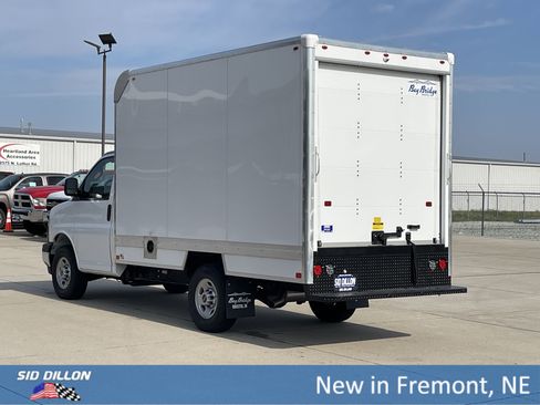 New 2025 GMC Savana 3500 w/ Power Convenience Package image 15