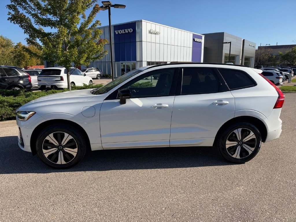 Certified 2024 Volvo XC60 T8 Plus w/ Protection Package Premier AWD/4WD image 2