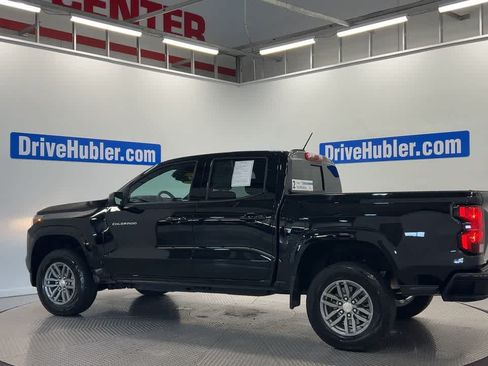 Used 2024 Chevrolet Colorado LT w/ LT Convenience Package RWD image 8