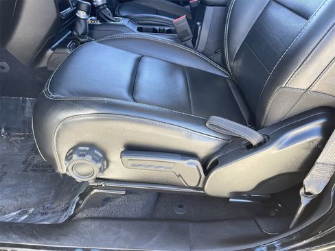 Used 2021 Jeep Wrangler Unlimited Sahara image 22
