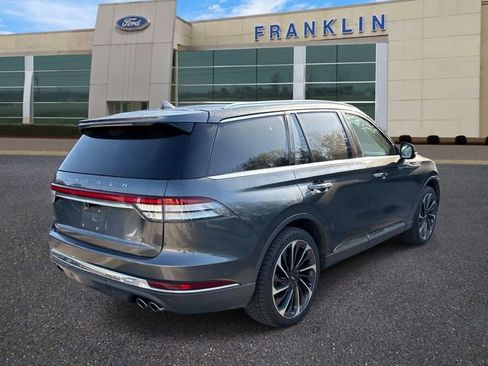 Used 2020 Lincoln Aviator Reserve w/ Equipment Group 201A image 7