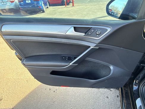 Used 2019 Volkswagen Golf Alltrack S image 20