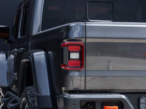 Used 2021 Jeep Gladiator Mojave AWD/4WD image 12