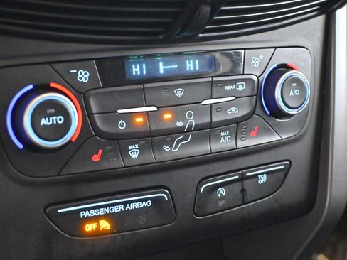 Used 2018 Ford Escape SEL w/ Ford Safe & Smart Package image 22