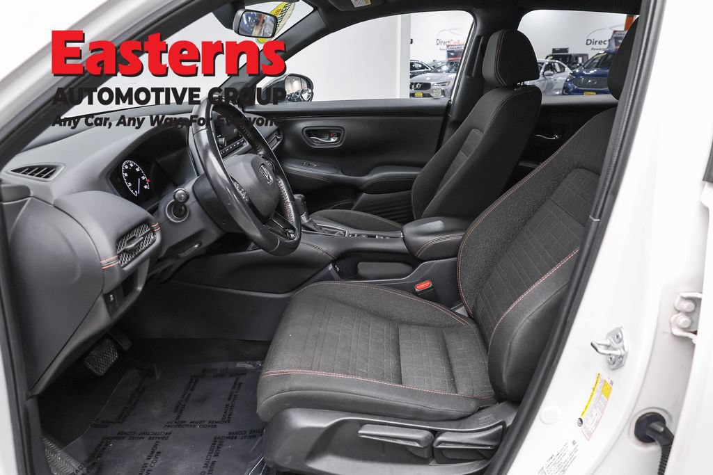 Used 2023 Honda HR-V Sport image 15