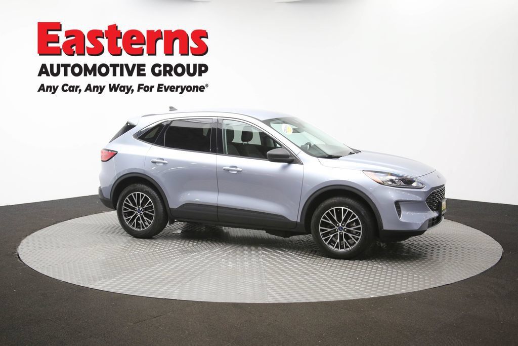 Used 2022 Ford Escape SE w/ Convenience Package FWD image 50