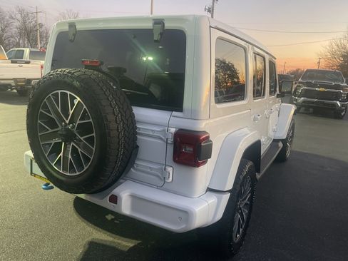 Used 2024 Jeep Wrangler High Altitude image 6