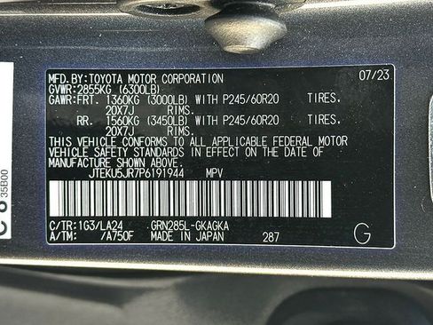 Used 2023 Toyota 4Runner Limited AWD/4WD image 33