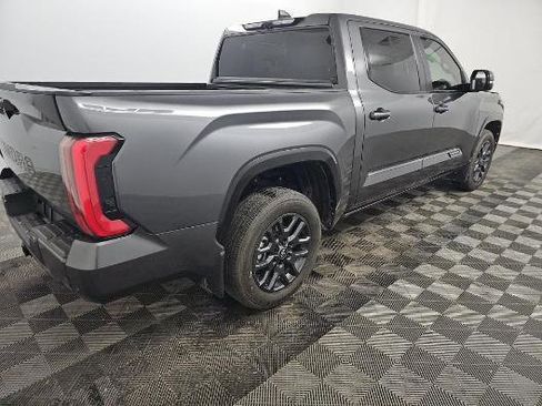 Used 2025 Toyota Tundra Platinum AWD/4WD image 5