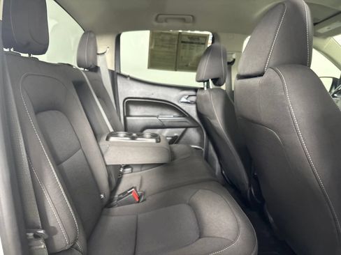 Used 2019 Chevrolet Colorado LT AWD/4WD image 27