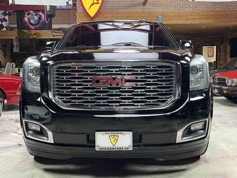 Used 2019 GMC Yukon Denali AWD/4WD image 3