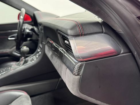 Used 2014 Porsche 911 GT3 RWD image 12