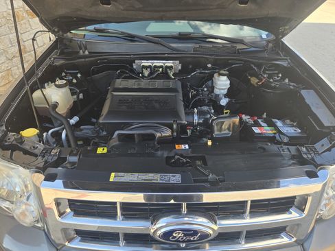 Used 2012 Ford Escape XLT image 13