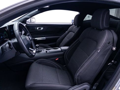 Used 2024 Ford Mustang GT RWD image 20