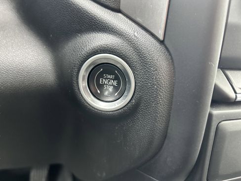 Used 2022 Chevrolet Silverado 1500 Custom image 21