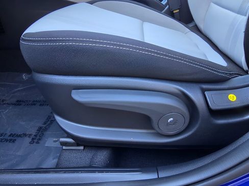 New 2026 Hyundai Venue SEL image 15