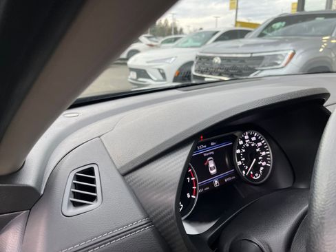 Used 2023 Nissan Sentra SV image 34