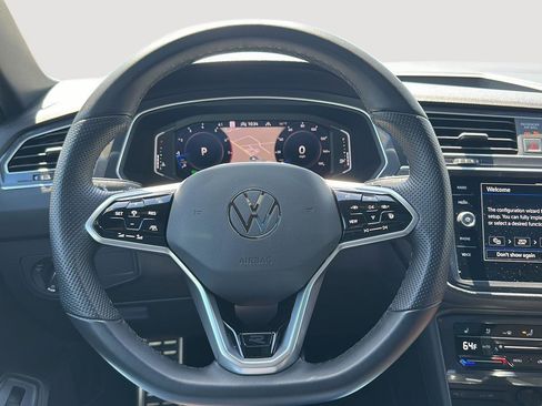 Used 2023 Volkswagen Tiguan SEL R-Line AWD/4WD image 28