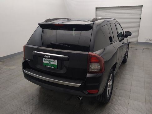 Used 2017 Jeep Compass High Altitude AWD/4WD image 7