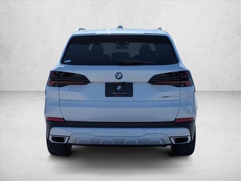 New 2026 BMW X5 xDrive50e AWD/4WD image 7
