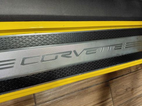 Used 2008 Chevrolet Corvette Convertible w/ Preferred Equipment Group RWD image 15