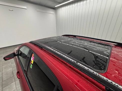 Used 2023 Chevrolet Equinox RS w/ RS Leather Package AWD/4WD image 8