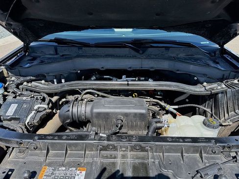 Certified 2022 Ford Explorer Limited AWD/4WD image 23