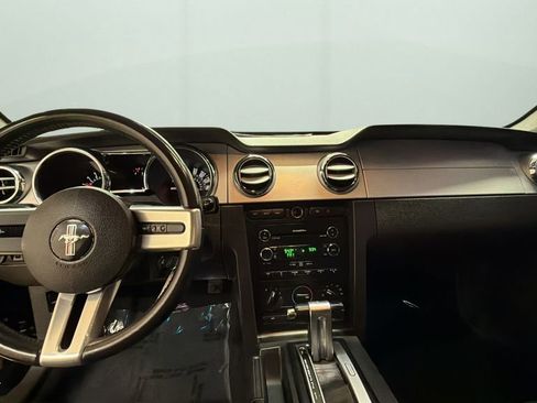 Used 2008 Ford Mustang GT Premium image 10