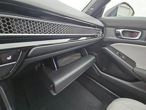 Certified 2025 Honda Civic Sport Touring image 23