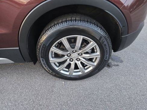 Certified 2023 Cadillac XT4 Premium Luxury w/ Technology Package image 30