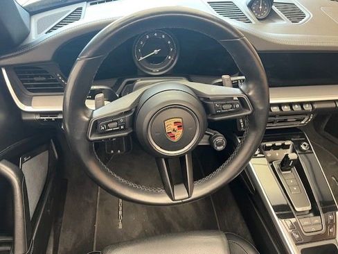Used 2020 Porsche 911 Carrera 4S image 8
