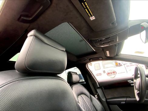 Used 2015 Audi A8 L 4.0T w/ Premium Package image 19