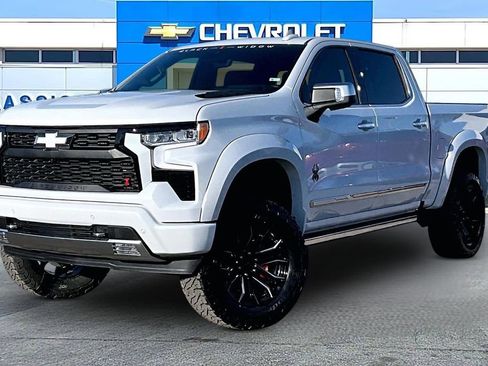 New 2026 Chevrolet Silverado 1500 High Country image 2